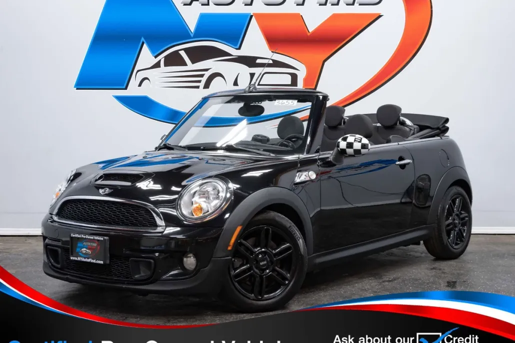 2014 Mini Cooper S Convertible photo 1