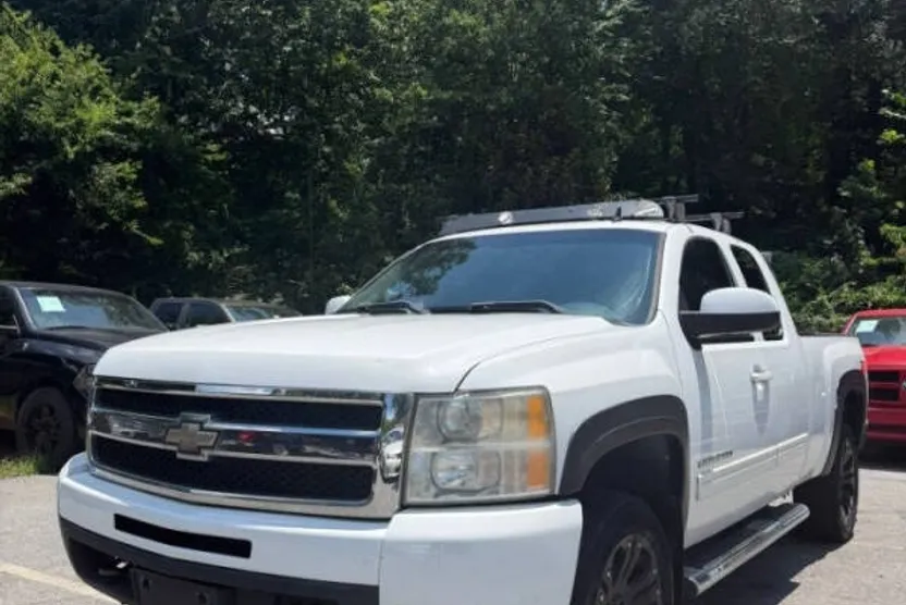 2011 Chevrolet Silverado 1500 LTZ photo 1