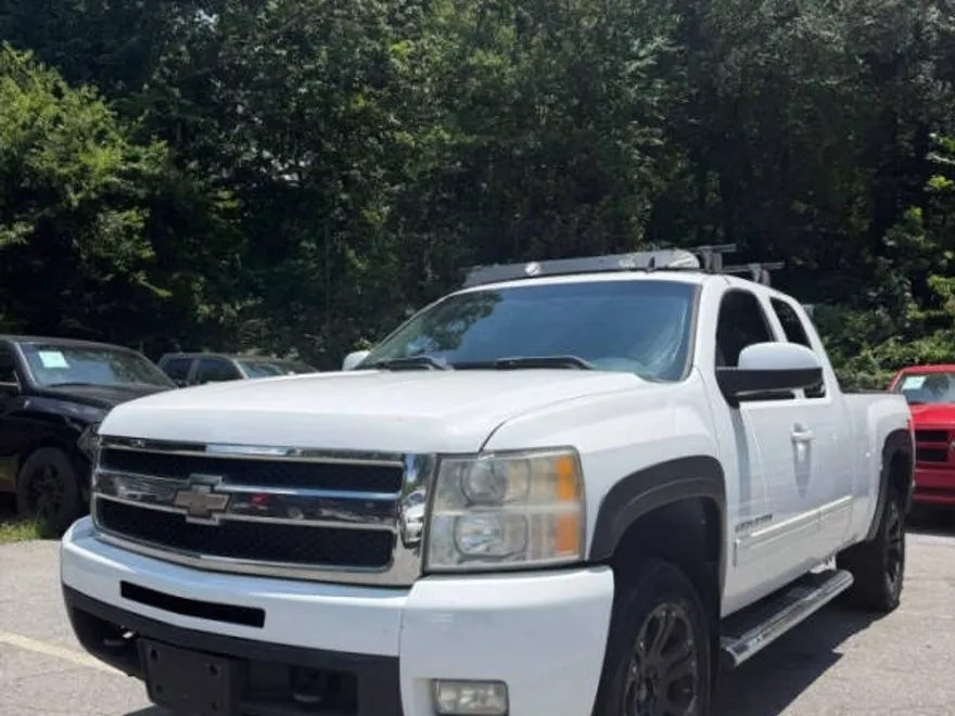 2011 Chevrolet Silverado 1500 LTZ photo 1