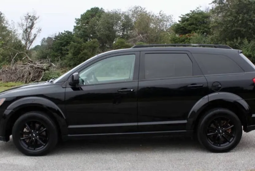 2019 Dodge Journey SE photo 1