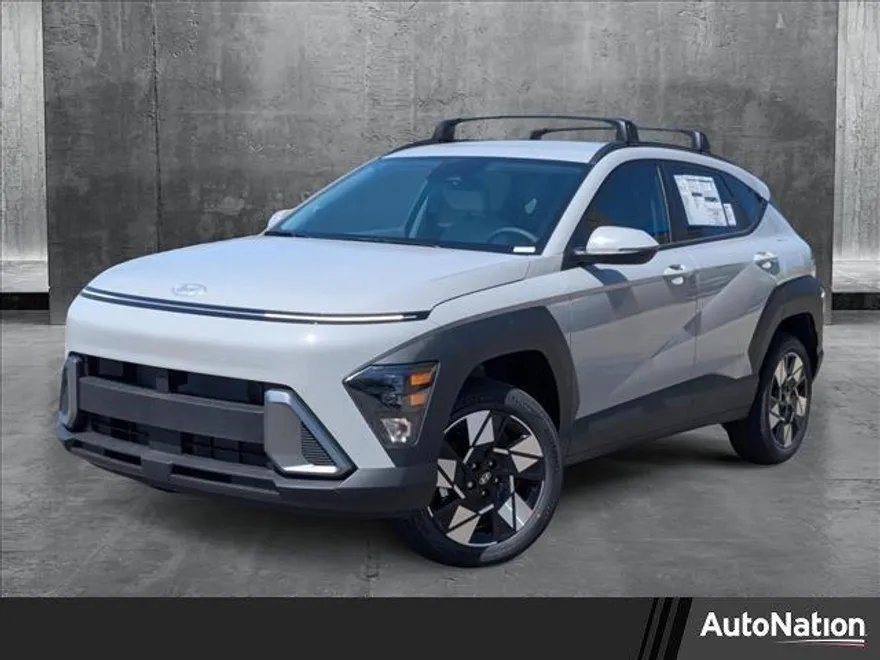 2025 Hyundai Kona SEL photo 1