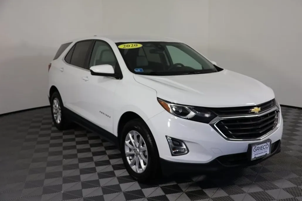 2020 Chevrolet Equinox LT photo 1