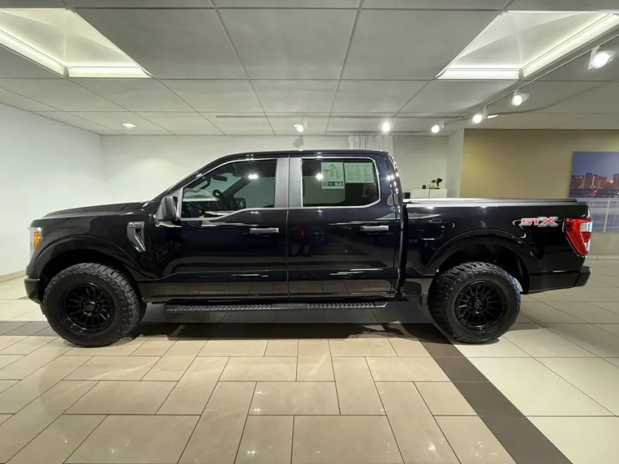 2021 Ford F-150 XL photo 1
