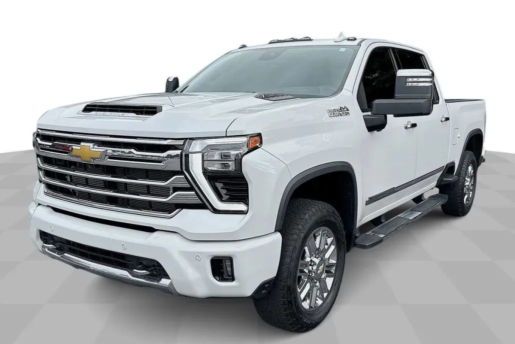 2024 Chevrolet Silverado High Country photo 1