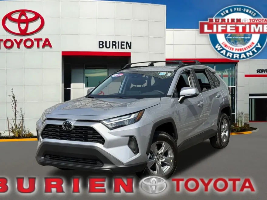 2025 Toyota RAV4 XLE photo 1