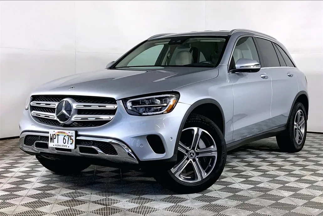 2022 Mercedes Benz GLC 300 photo 1