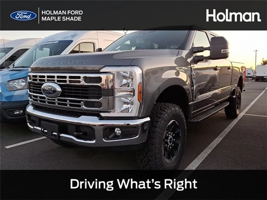 2025 Ford F-350 XLT photo 1