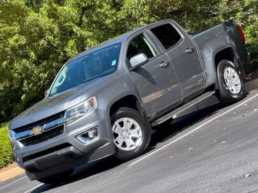 2020 Chevrolet Colorado LT photo 1