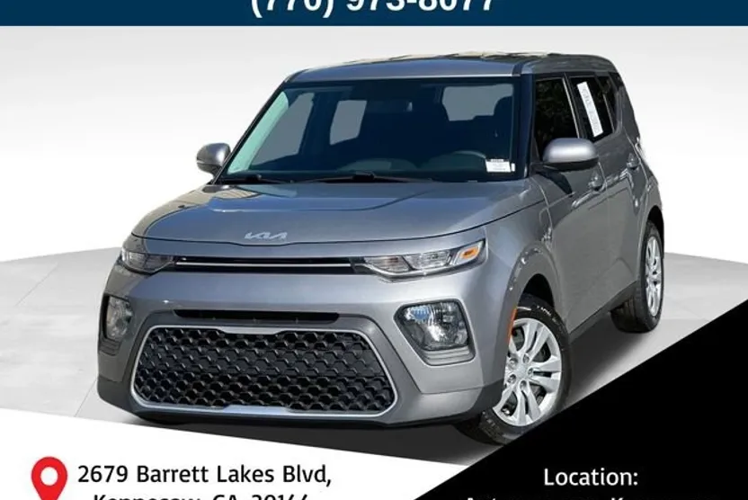 2022 Kia Soul LX photo 1