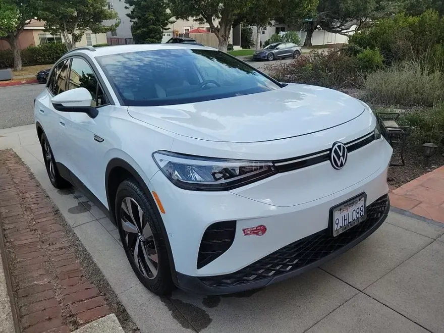 2023 Volkswagen ID.4 Pro photo 1