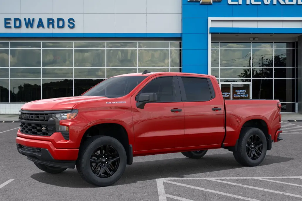 2025 Chevrolet Silverado 1500 Custom photo 1