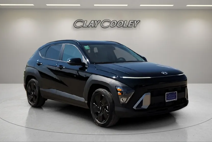 2026 Hyundai Kona SEL photo 1