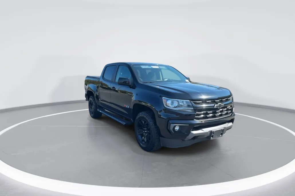 2022 Chevrolet Colorado Z71 photo 1