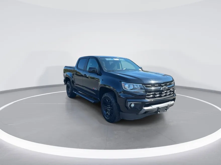 2022 Chevrolet Colorado Z71 photo 1