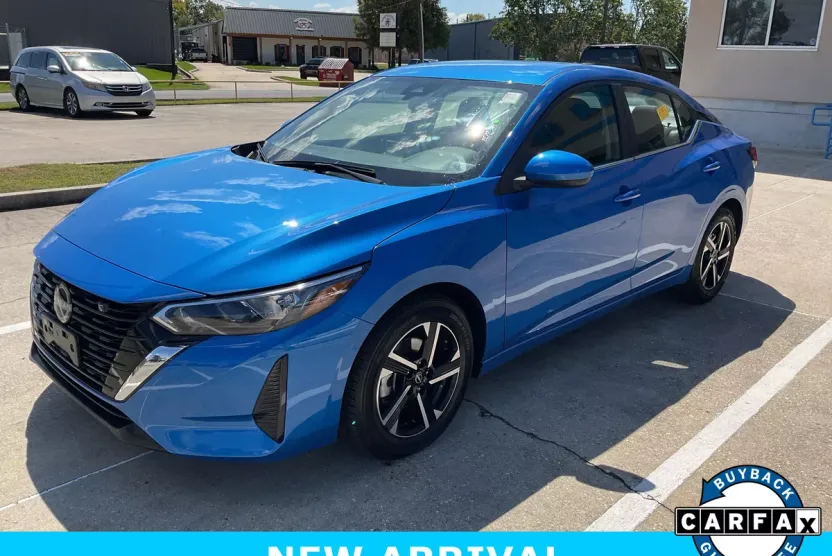 2024 Nissan Sentra SV photo 1