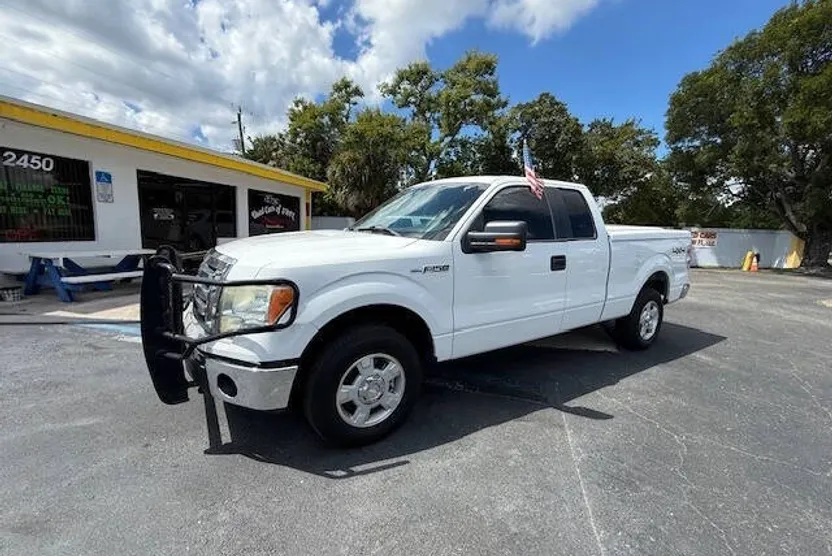 2012 Ford F-150 XLT photo 1