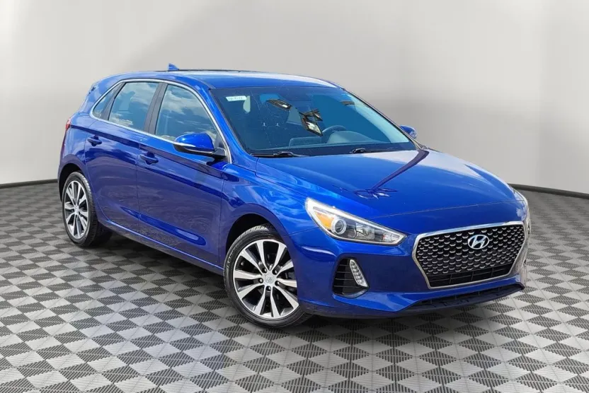 2018 Hyundai Elantra GT Base photo 1
