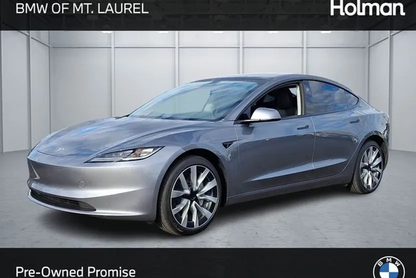 2024 Tesla Model 3 photo 1