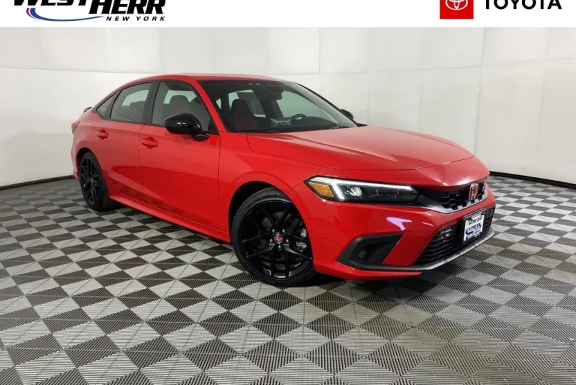 2024 Honda Civic Si photo 1