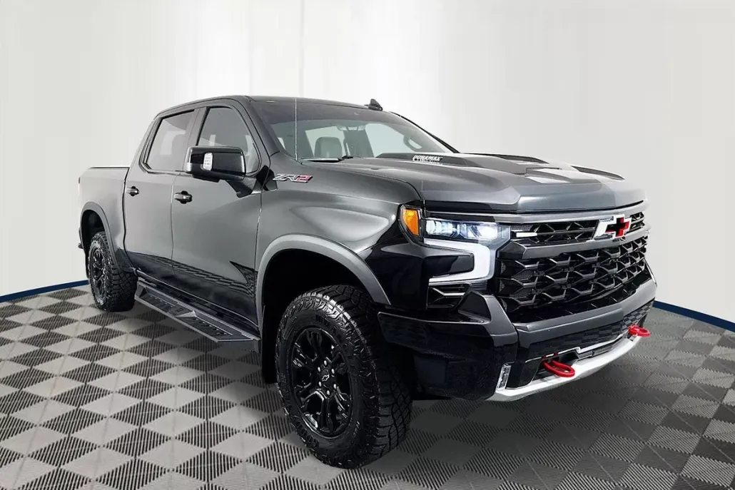 2024 Chevrolet Silverado 1500 ZR2 photo 1