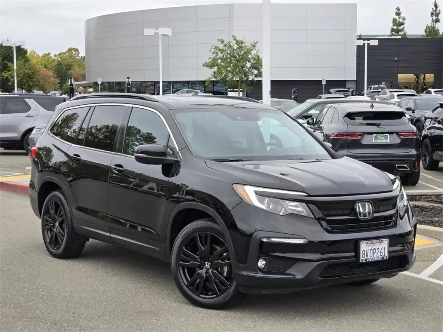 2021 Honda Pilot Special Edition photo 1