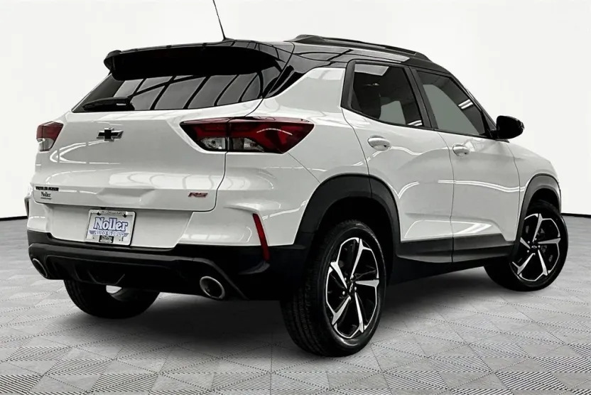 2022 Chevrolet Trailblazer RS photo 1