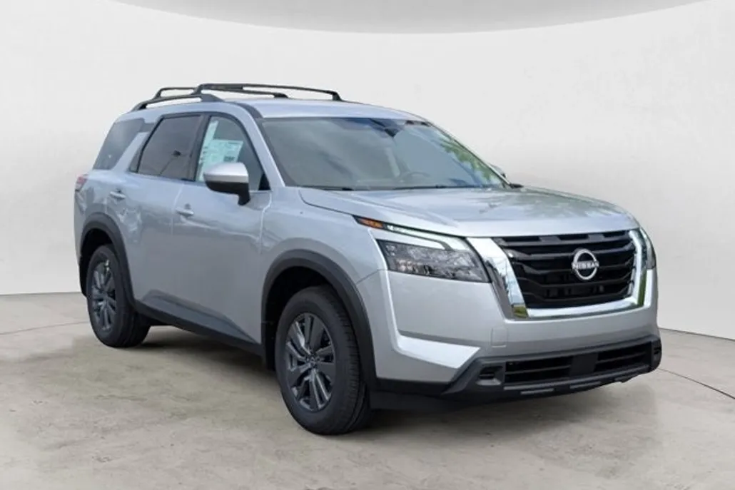 2025 Nissan Pathfinder SV photo 1