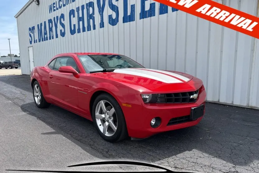 2013 Chevrolet Camaro 1LT photo 1