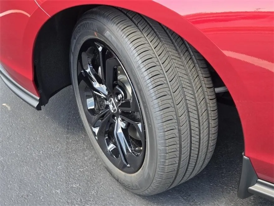 2025 Honda Accord SE photo 1