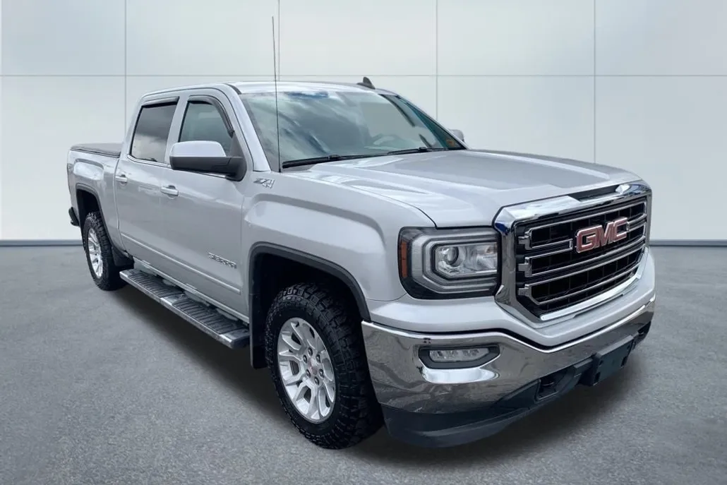 2016 Gmc Sierra 1500 SLE photo 1
