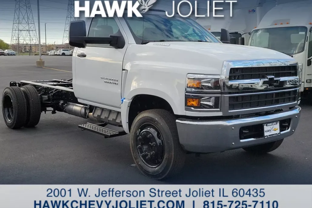 2024 Chevrolet Silverado 5500HD Work Truck photo 1