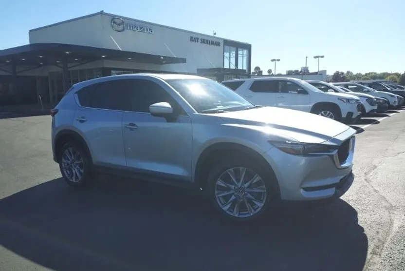 2019 Mazda CX-5 Grand Touring photo 1
