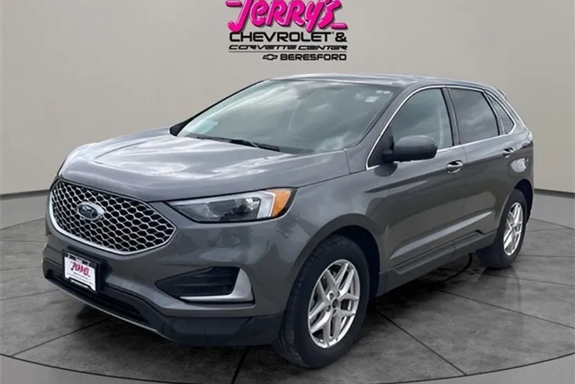 2024 Ford Edge SEL photo 1