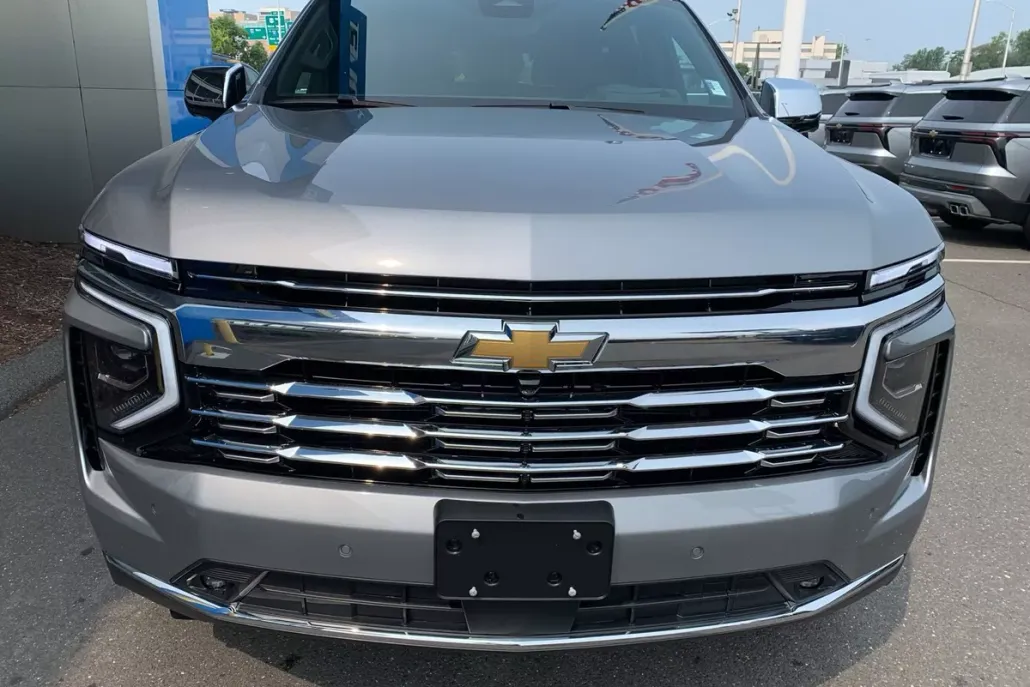 2025 Chevrolet Tahoe Premier photo 1