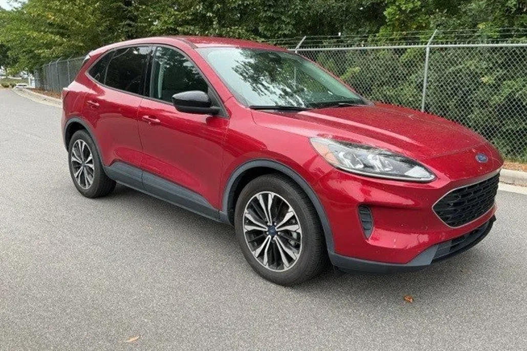 2022 Ford Escape SE photo 1