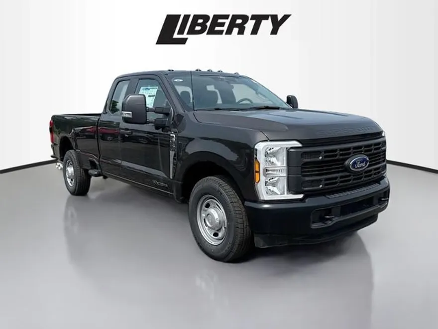 2024 Ford F-350 photo 1
