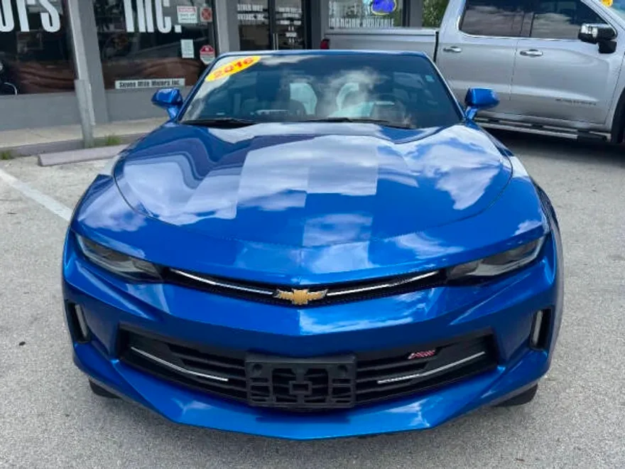2016 Chevrolet Camaro 2LT photo 1