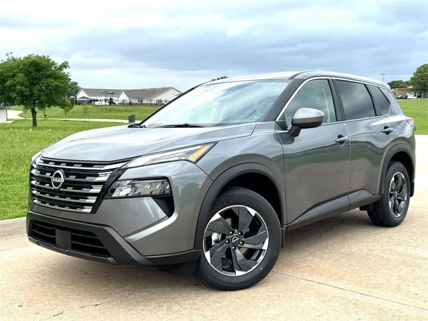 2025 Nissan Rogue SV photo 1