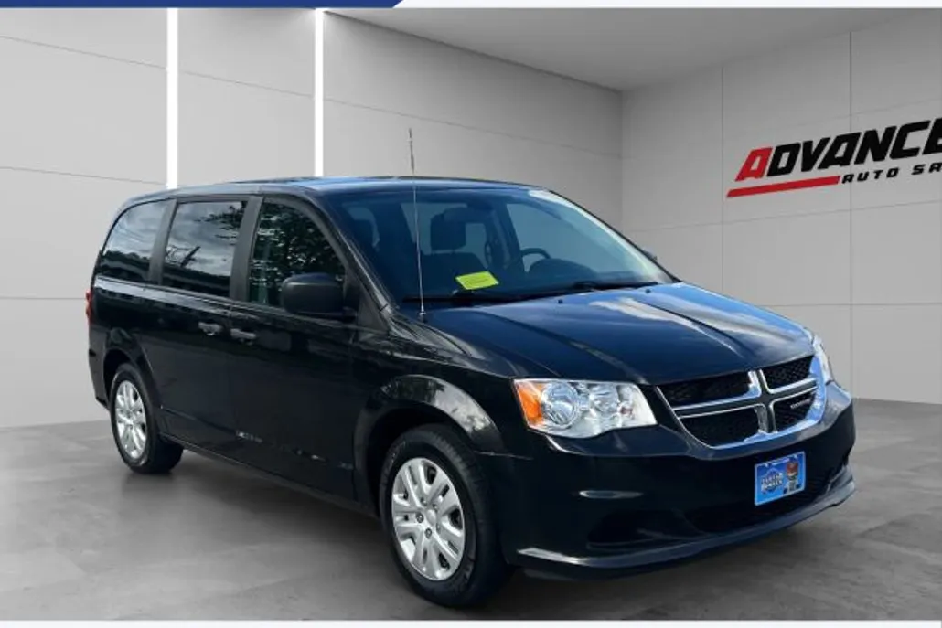 2019 Dodge Grand Caravan SE photo 1