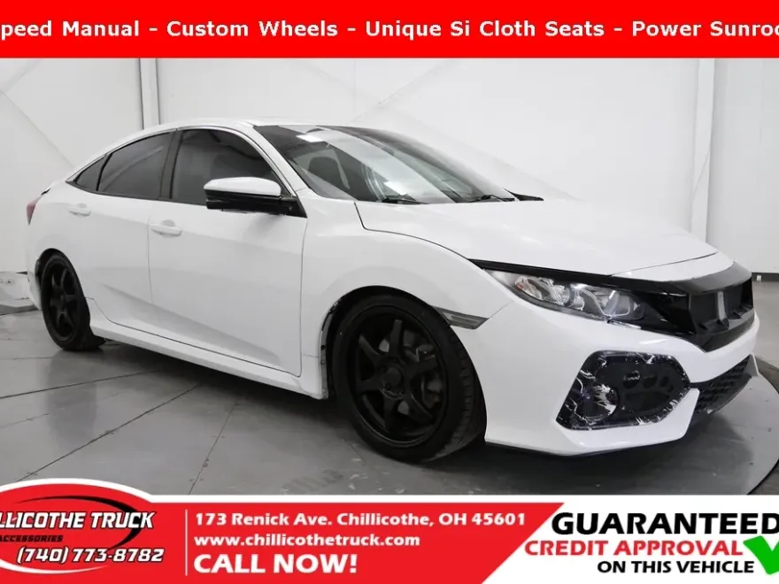 2017 Honda Civic Si photo 1