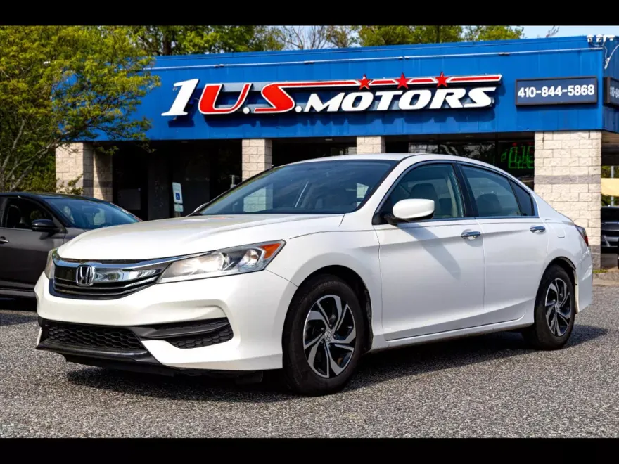 2017 Honda Accord LX photo 1