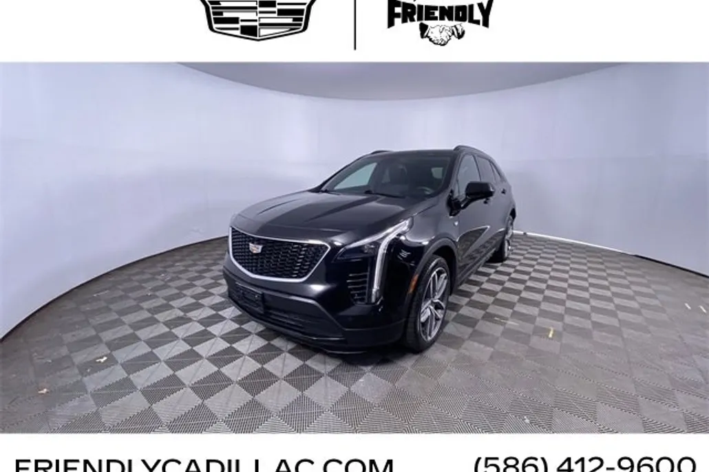 2019 Cadillac XT4 Sport photo 1