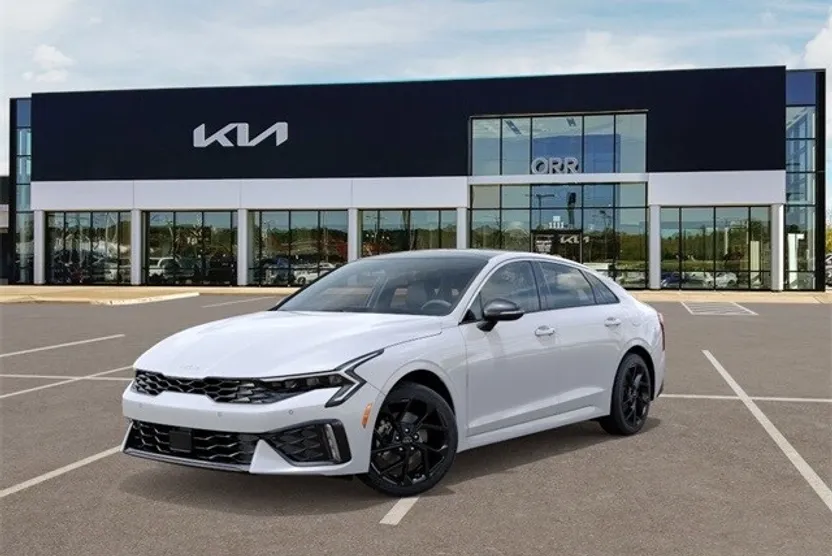 2026 Kia K5 GT-Line photo 1