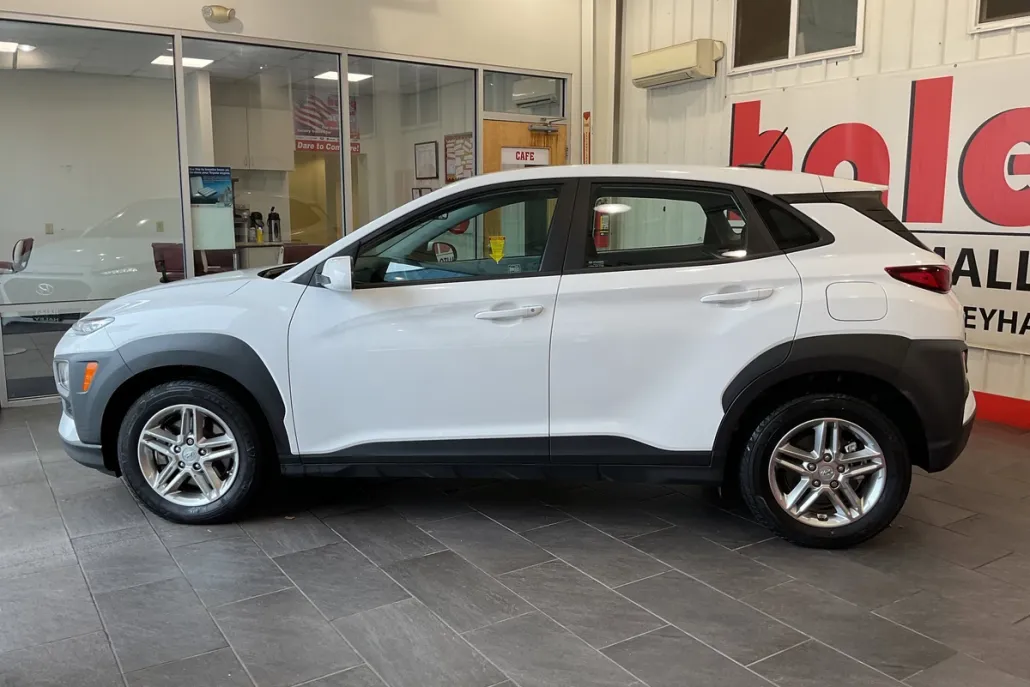 2021 Hyundai Kona SE photo 1