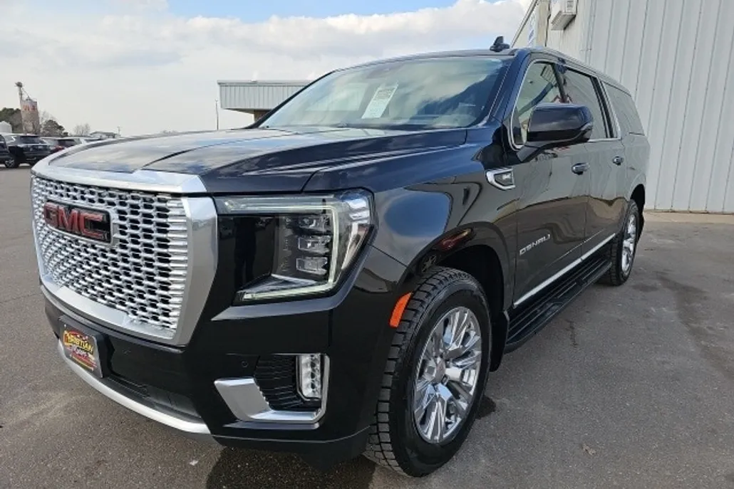 2023 Gmc Yukon XL Denali photo 1