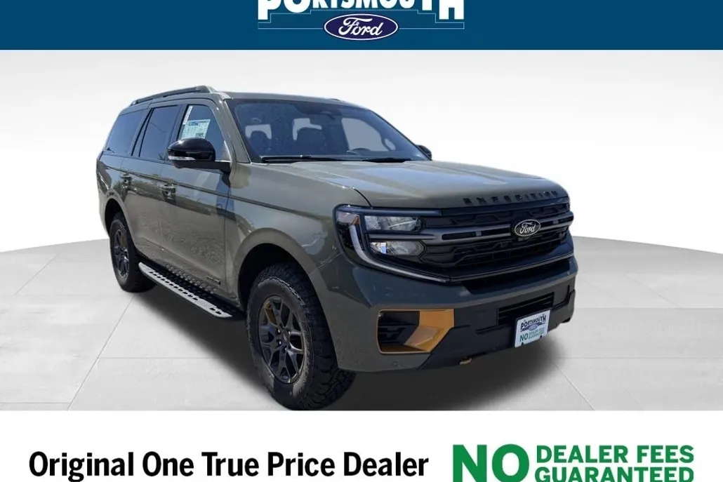 2025 Ford Expedition photo 1
