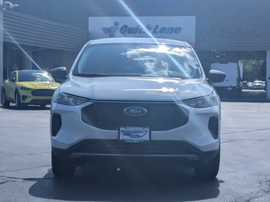 2025 Ford Escape Active photo 1