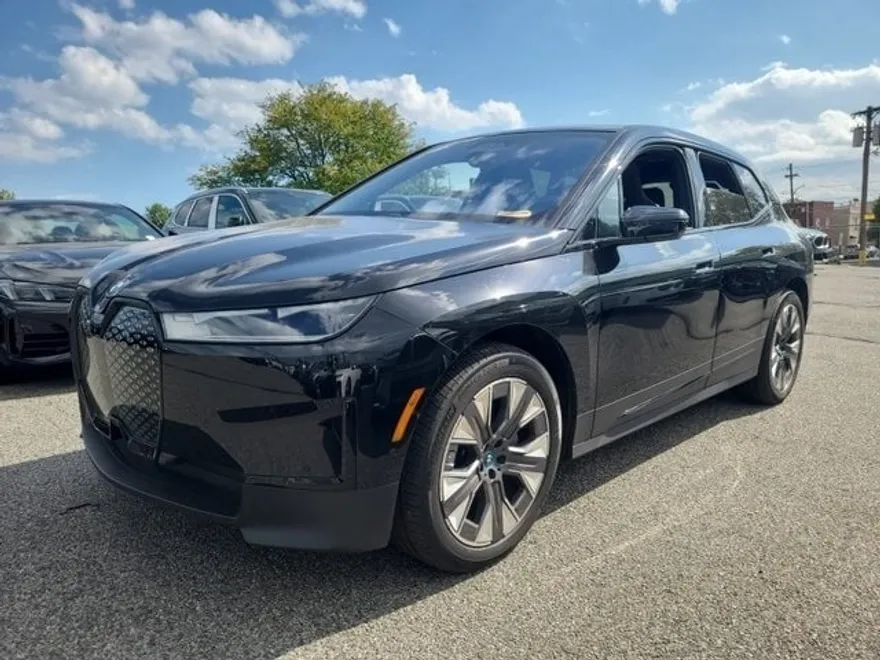 2024 Bmw iX photo 1