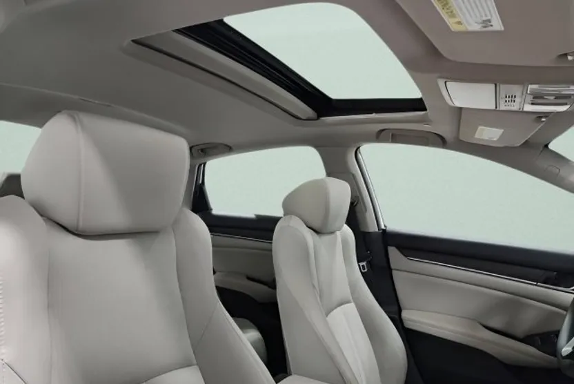 2018 Honda Accord EX photo 1