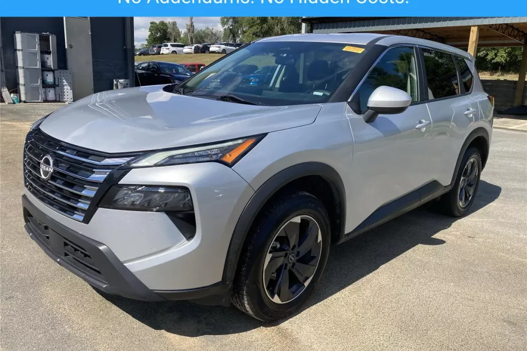 2024 Nissan Rogue SV photo 1